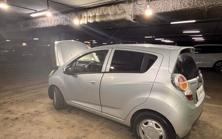 Chevrolet Spark III, 2011 год, 590 000 рублей, 2 фотография