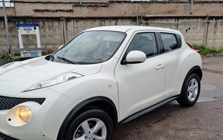 Nissan Juke II, 2013 год, 850 000 рублей, 6 фотография