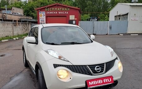 Nissan Juke II, 2013 год, 850 000 рублей, 10 фотография