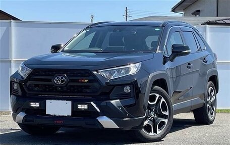 Toyota RAV4, 2022 год, 1 984 000 рублей, 1 фотография