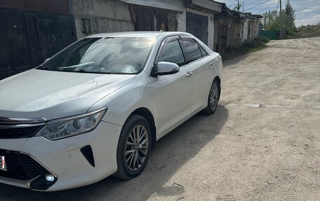 Toyota Camry, 2016 год, 1 400 000 рублей, 2 фотография