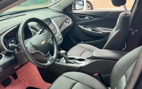 Chevrolet Malibu IX, 2022 год, 1 300 111 рублей, 6 фотография