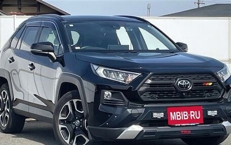 Toyota RAV4, 2022 год, 1 984 000 рублей, 3 фотография