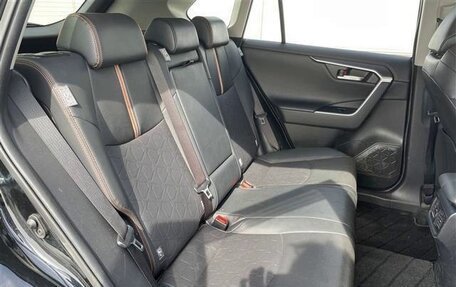 Toyota RAV4, 2022 год, 1 984 000 рублей, 19 фотография