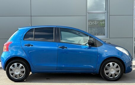 Toyota Yaris III рестайлинг, 2008 год, 790 000 рублей, 4 фотография