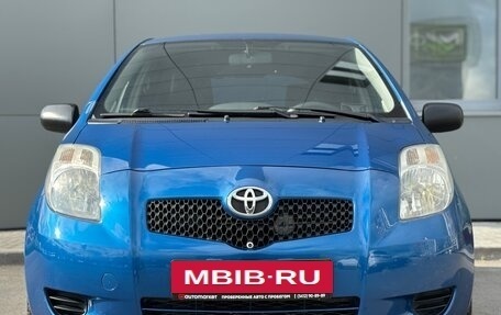 Toyota Yaris III рестайлинг, 2008 год, 790 000 рублей, 2 фотография