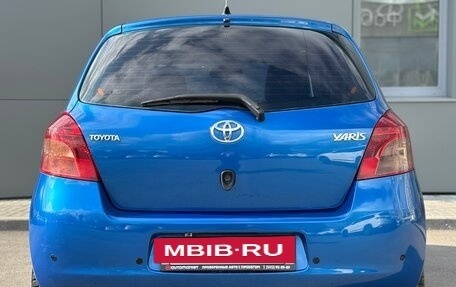 Toyota Yaris III рестайлинг, 2008 год, 790 000 рублей, 6 фотография