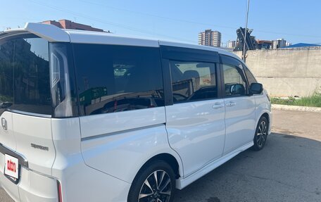Honda Stepwgn IV, 2019 год, 2 950 000 рублей, 6 фотография