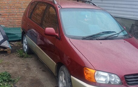 Toyota Ipsum II, 2000 год, 400 000 рублей, 6 фотография