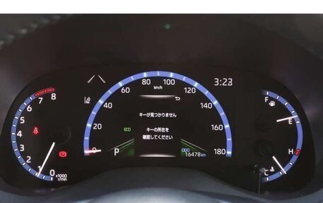 Toyota Yaris Cross, 2022 год, 1 327 000 рублей, 9 фотография