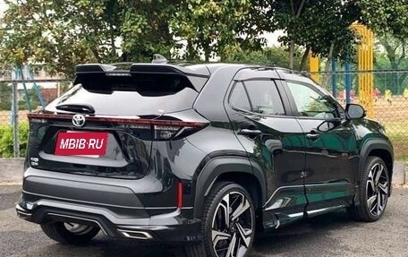 Toyota Yaris Cross, 2022 год, 1 327 000 рублей, 4 фотография