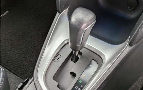 Toyota Yaris Cross, 2022 год, 1 424 000 рублей, 11 фотография