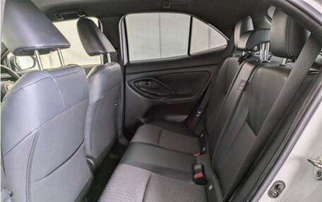 Toyota Yaris Cross, 2022 год, 1 424 000 рублей, 16 фотография