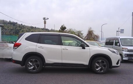 Subaru Forester, 2022 год, 2 283 000 рублей, 8 фотография