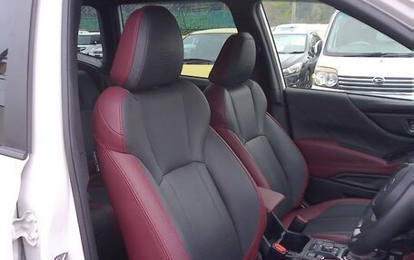 Subaru Forester, 2022 год, 2 283 000 рублей, 9 фотография