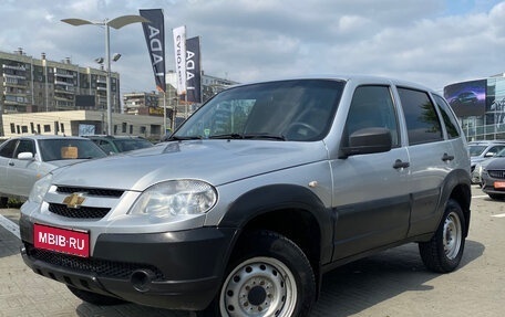 Chevrolet Niva I рестайлинг, 2019 год, 600 000 рублей, 1 фотография