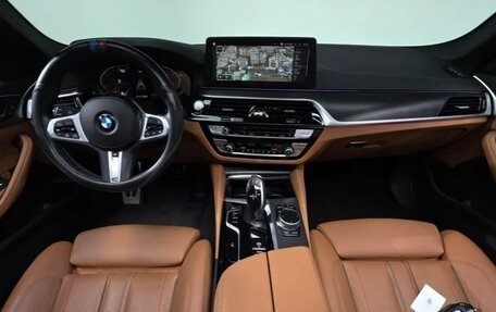 BMW 5 серия, 2022 год, 3 960 000 рублей, 6 фотография