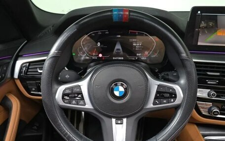 BMW 5 серия, 2022 год, 3 960 000 рублей, 12 фотография