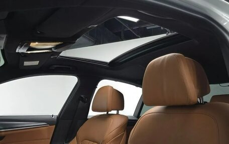 BMW 5 серия, 2022 год, 3 960 000 рублей, 18 фотография
