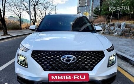 Hyundai Venue I, 2022 год, 1 600 275 рублей, 2 фотография