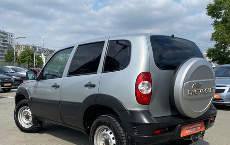 Chevrolet Niva I рестайлинг, 2019 год, 600 000 рублей, 3 фотография