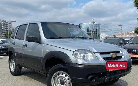 Chevrolet Niva I рестайлинг, 2019 год, 600 000 рублей, 2 фотография