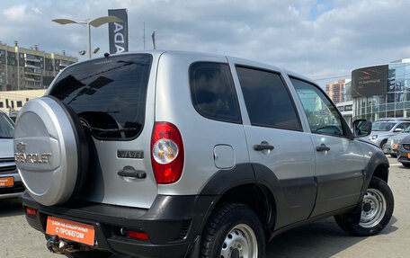 Chevrolet Niva I рестайлинг, 2019 год, 600 000 рублей, 6 фотография
