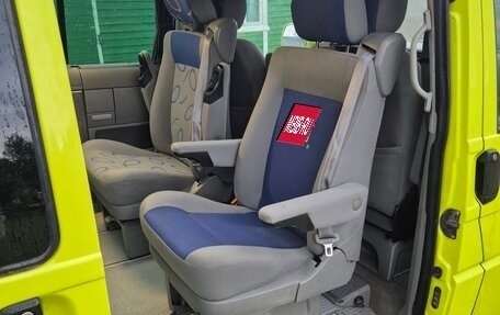 Volkswagen Multivan T4, 2000 год, 1 800 000 рублей, 9 фотография