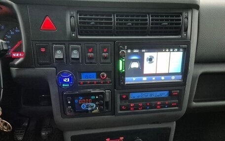 Volkswagen Multivan T4, 2000 год, 1 800 000 рублей, 28 фотография