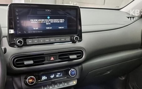 Hyundai Kona I, 2022 год, 1 800 666 рублей, 9 фотография