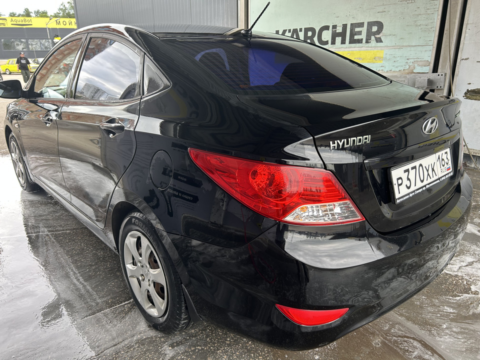 Hyundai Solaris I, 2012 год, 950 000 рублей, 10 фотография