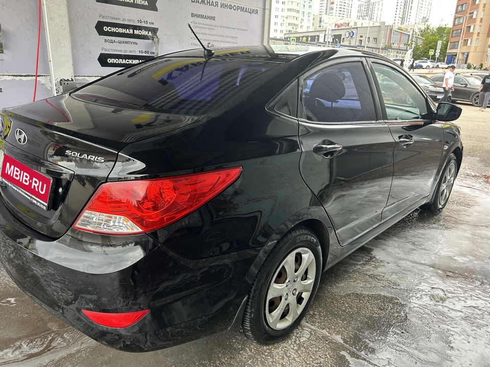 Hyundai Solaris I, 2012 год, 950 000 рублей, 12 фотография
