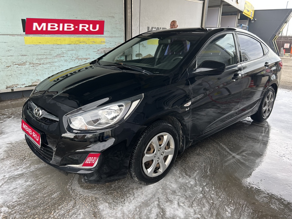 Hyundai Solaris I, 2012 год, 950 000 рублей, 15 фотография