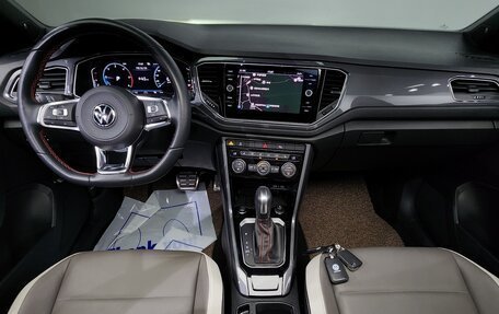 Volkswagen T-Roc I, 2022 год, 2 227 000 рублей, 6 фотография