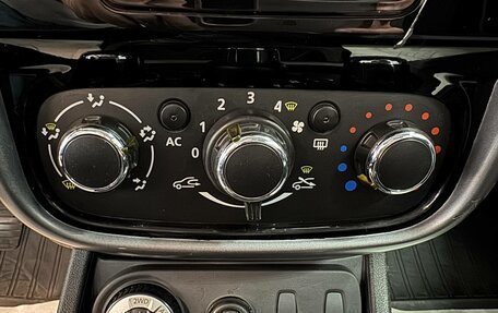Renault Duster I рестайлинг, 2013 год, 749 000 рублей, 12 фотография