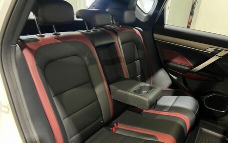 Geely Coolray I, 2022 год, 1 600 000 рублей, 24 фотография