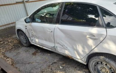 Volkswagen Polo VI (EU Market), 2013 год, 330 000 рублей, 1 фотография