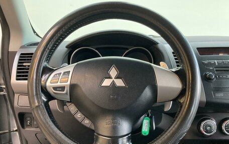 Mitsubishi Outlander III рестайлинг 3, 2010 год, 1 190 000 рублей, 11 фотография