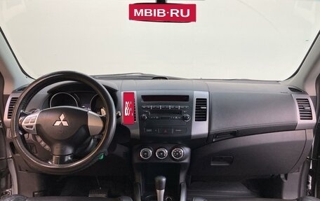 Mitsubishi Outlander III рестайлинг 3, 2010 год, 1 190 000 рублей, 10 фотография