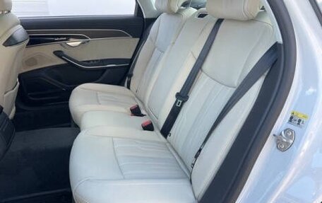 Audi A8, 2025 год, 10 920 000 рублей, 11 фотография
