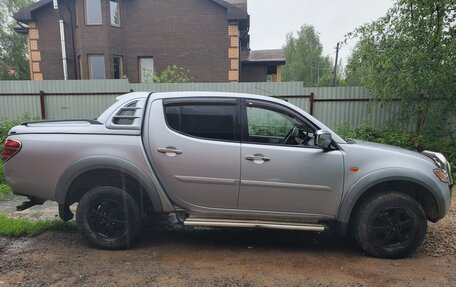 Mitsubishi L200 IV рестайлинг, 2006 год, 1 300 000 рублей, 6 фотография