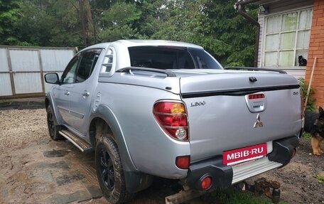 Mitsubishi L200 IV рестайлинг, 2006 год, 1 300 000 рублей, 4 фотография