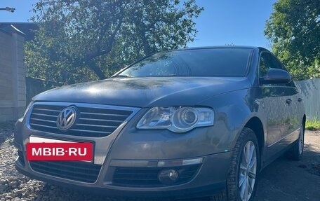 Volkswagen Passat B6, 2008 год, 650 000 рублей, 3 фотография
