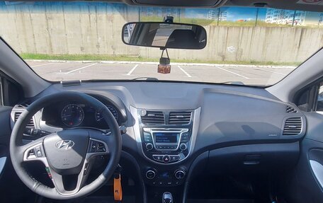 Hyundai Solaris II рестайлинг, 2015 год, 1 150 000 рублей, 8 фотография