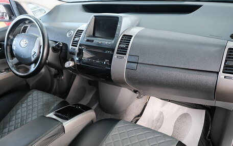Toyota Prius, 2007 год, 849 000 рублей, 20 фотография