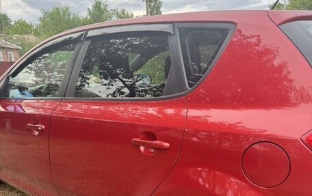 KIA cee'd I рестайлинг, 2010 год, 595 000 рублей, 2 фотография