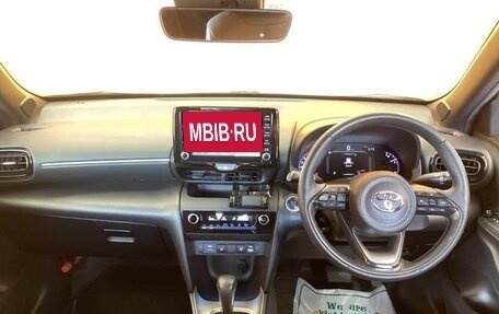 Toyota Yaris Cross, 2022 год, 1 402 000 рублей, 9 фотография