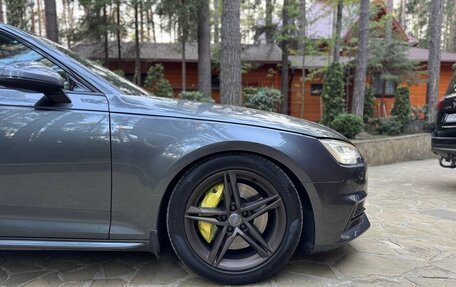 Audi A4, 2018 год, 3 250 000 рублей, 18 фотография