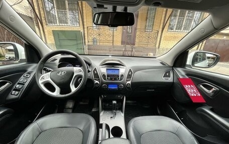 Hyundai ix35 I рестайлинг, 2012 год, 1 170 000 рублей, 10 фотография