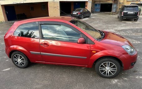 Ford Fiesta, 2007 год, 260 000 рублей, 2 фотография